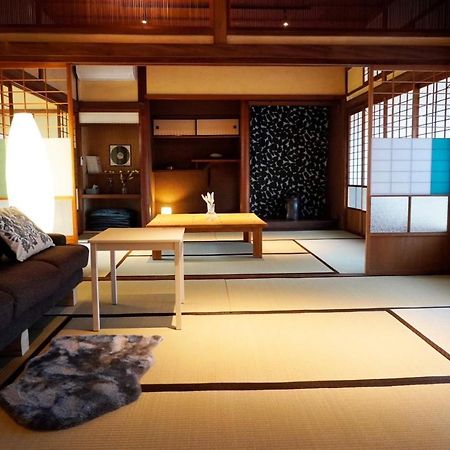 岡邸 Apartment Tonosho  Bagian luar foto