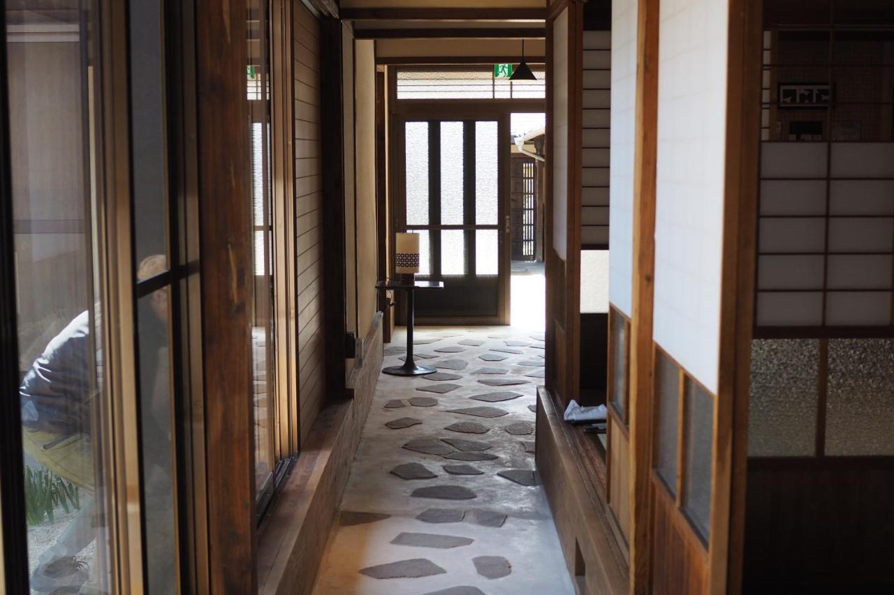 岡邸 Apartment Tonosho  Bagian luar foto