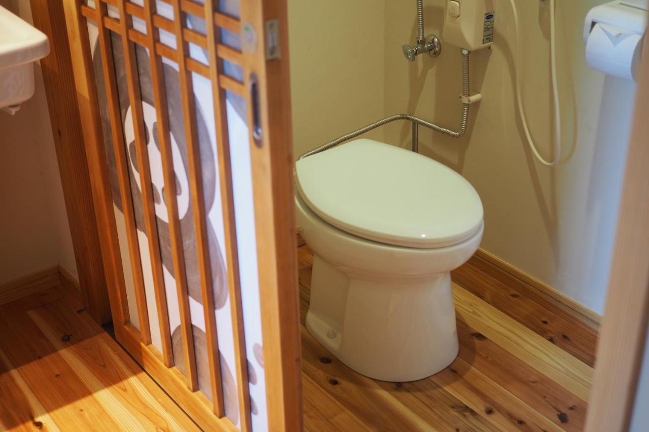 岡邸 Apartment Tonosho  Bagian luar foto