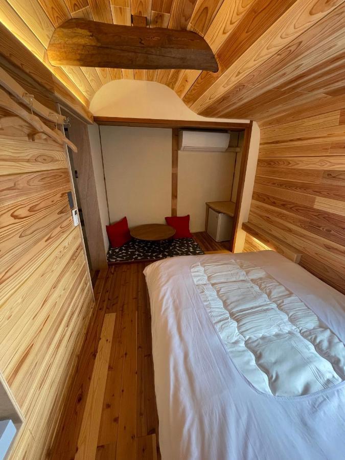 岡邸 Apartment Tonosho  Bagian luar foto